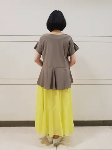 自由区 L スタッフ コーディネート画像