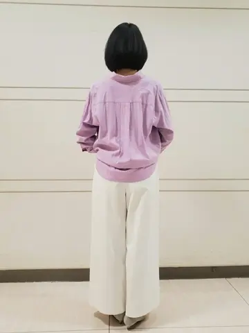 自由区 L スタッフ コーディネート画像