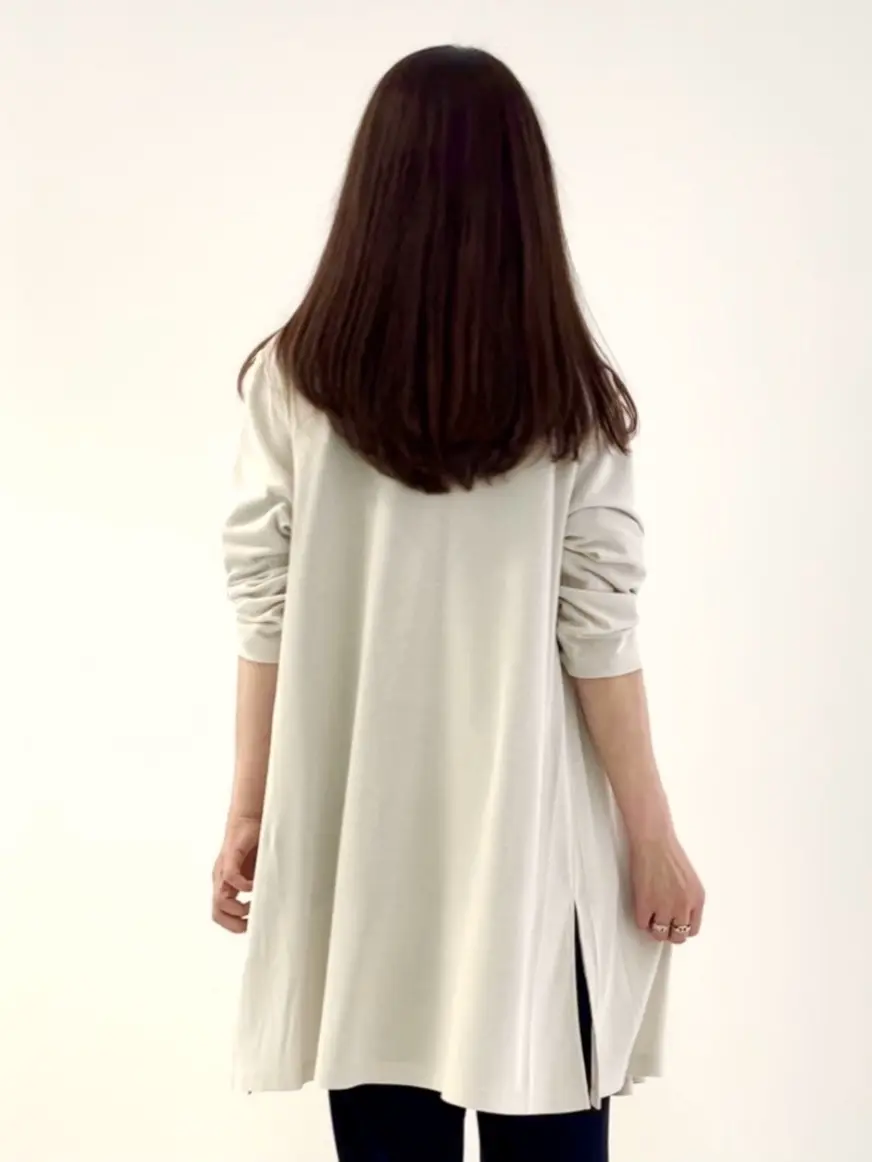 自由区 L スタッフ コーディネート画像