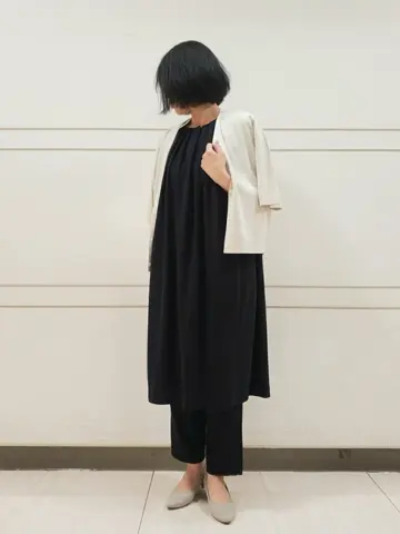 自由区 L スタッフ コーディネート画像