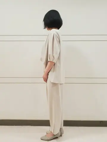 自由区 L スタッフ コーディネート画像