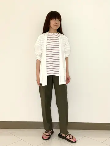 自由区 L スタッフ コーディネート画像