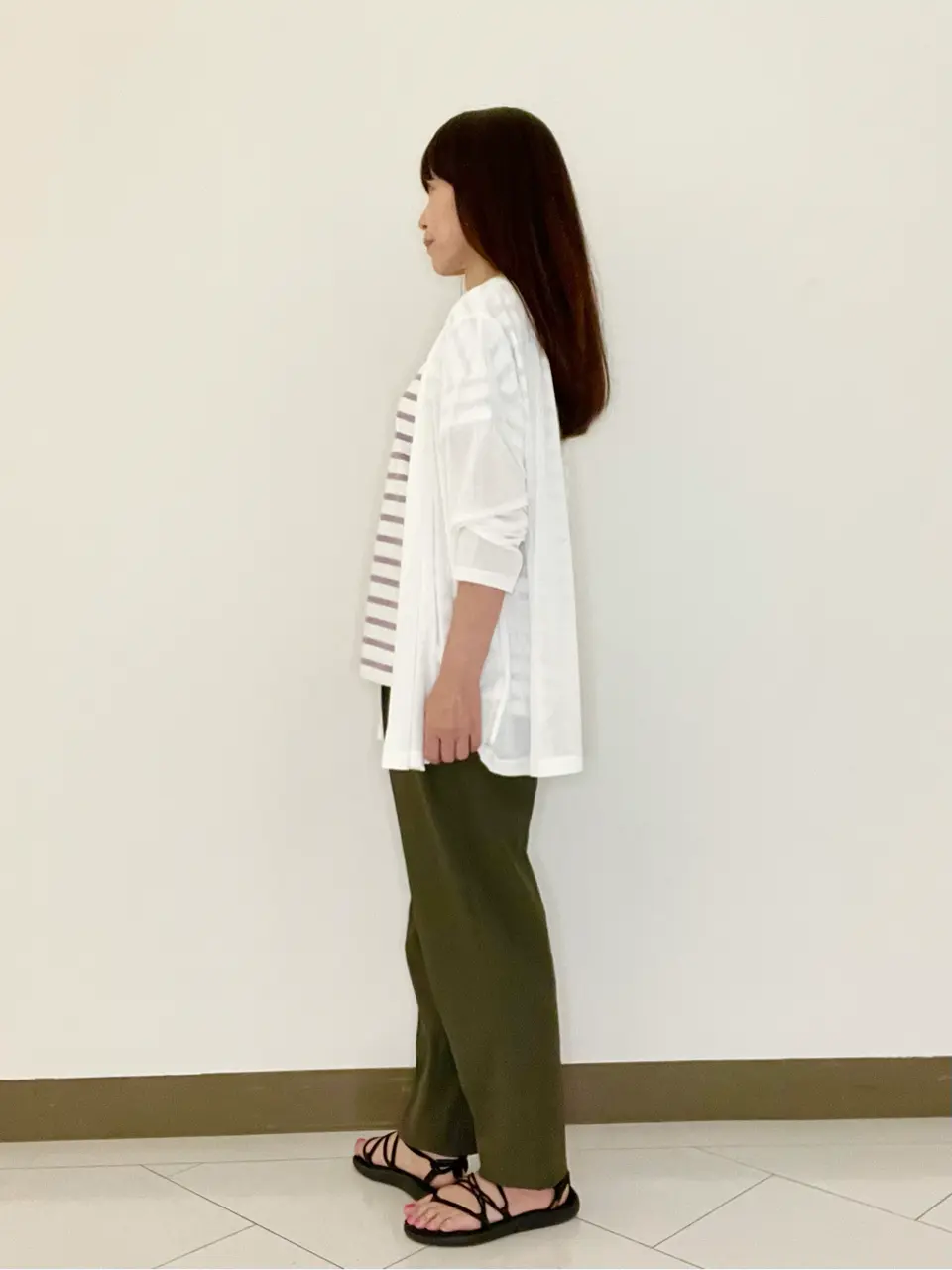 自由区 L スタッフ コーディネート画像