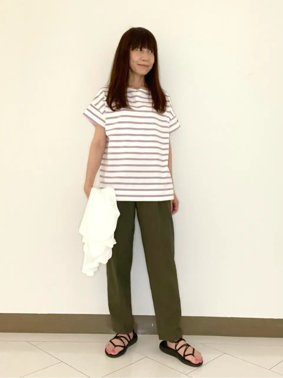 自由区 L スタッフ コーディネート画像