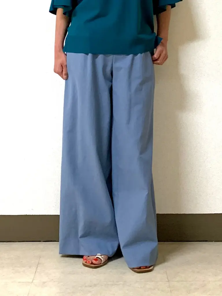 自由区 L 坂本 コーディネート画像