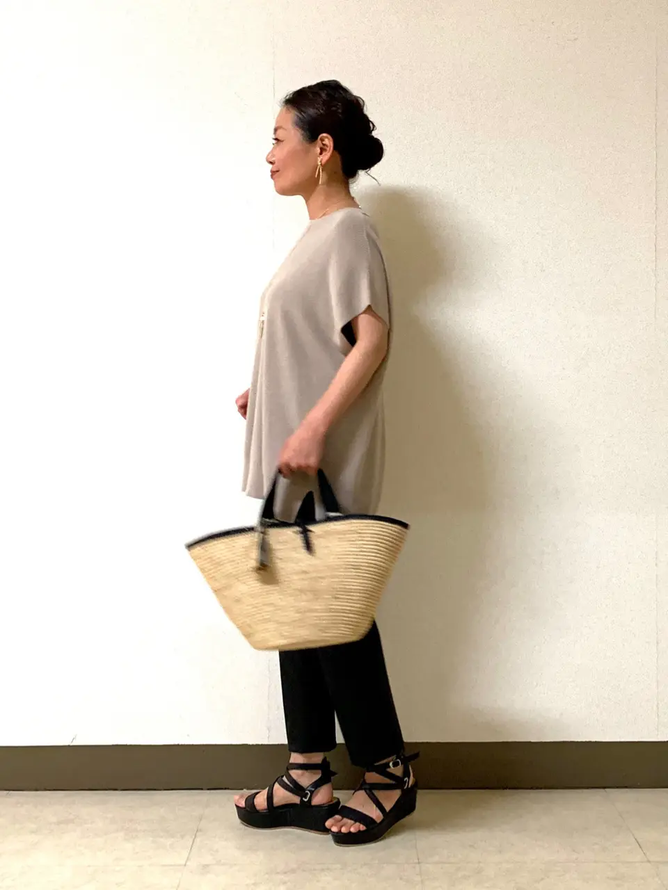 自由区 L 坂本 コーディネート画像