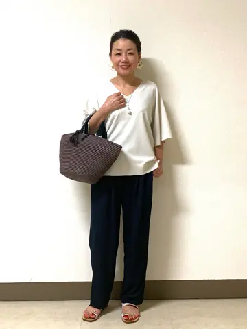 自由区 L 坂本 コーディネート画像