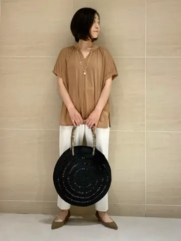 自由区 L 中島 コーディネート画像