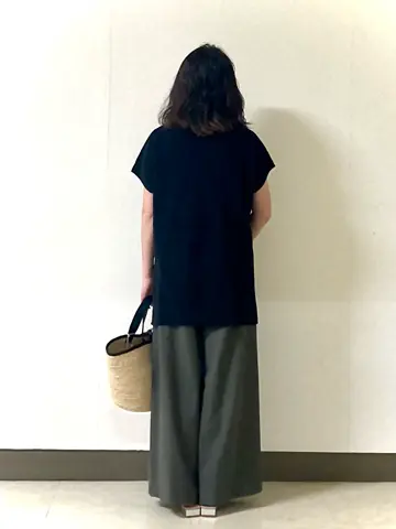 自由区 L 土居 コーディネート画像