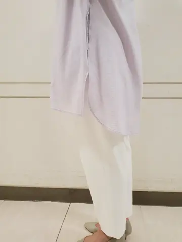 自由区 L スタッフ コーディネート画像