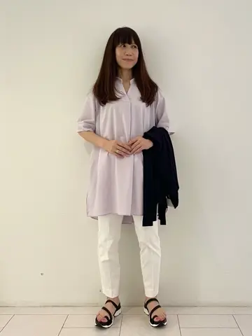 自由区 L スタッフ コーディネート画像