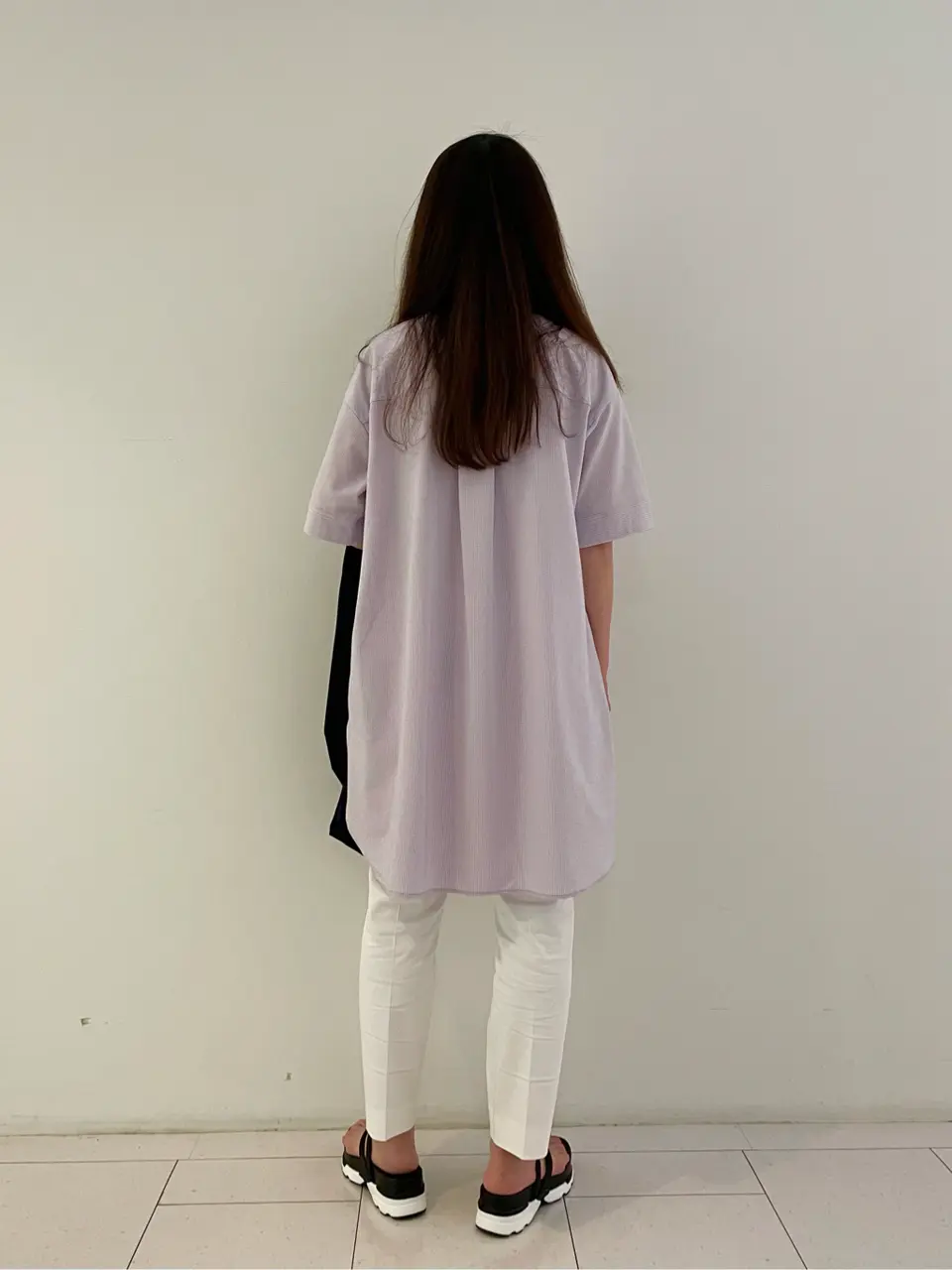 自由区 L スタッフ コーディネート画像