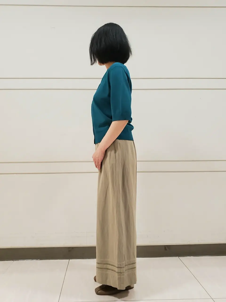 自由区 L スタッフ コーディネート画像