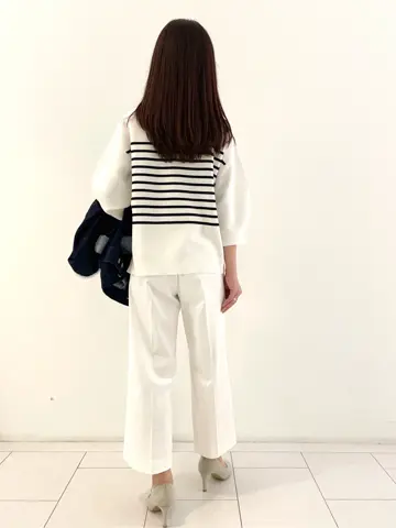 自由区 L スタッフ コーディネート画像