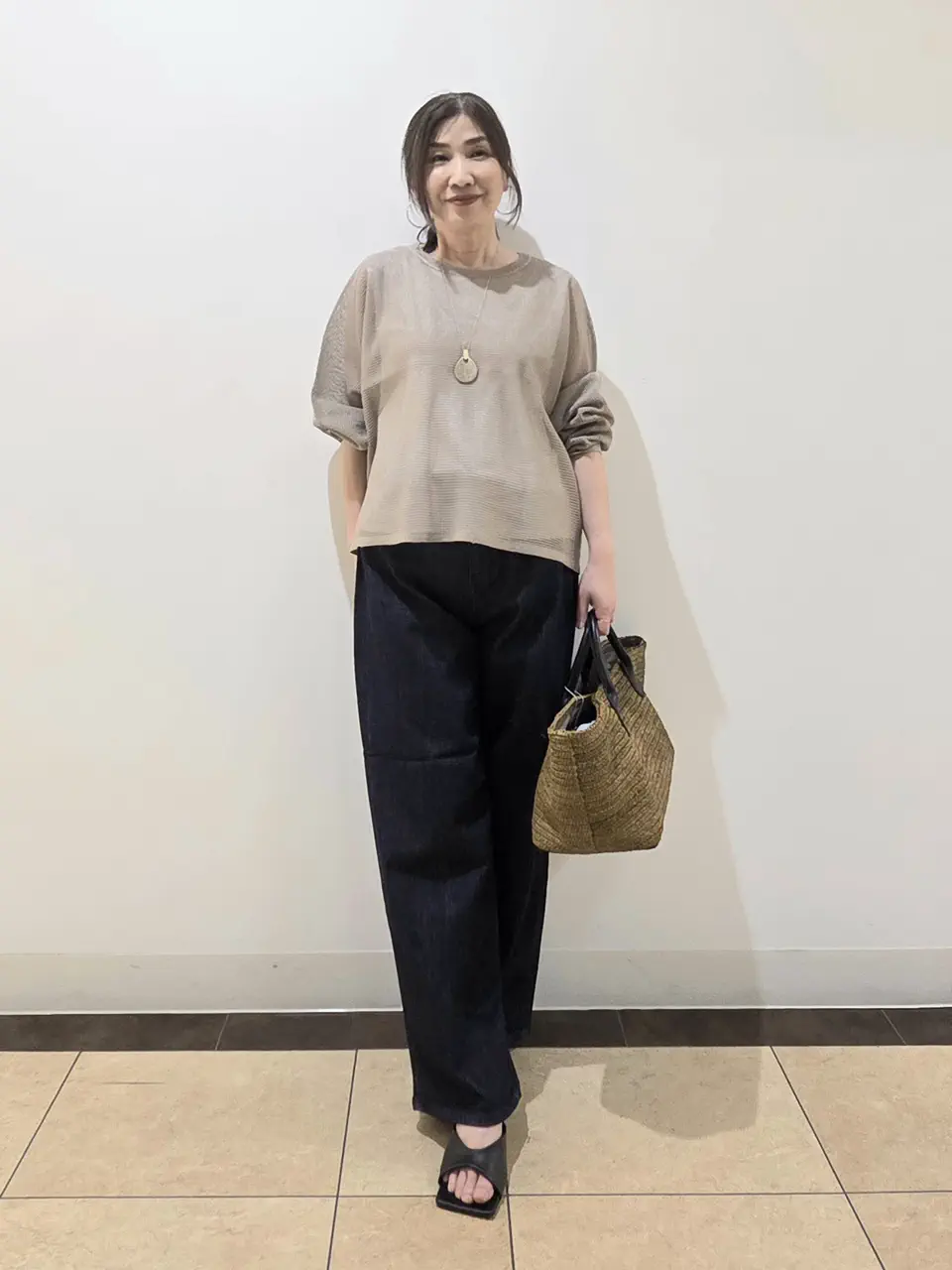 自由区 L 中川 コーディネート画像