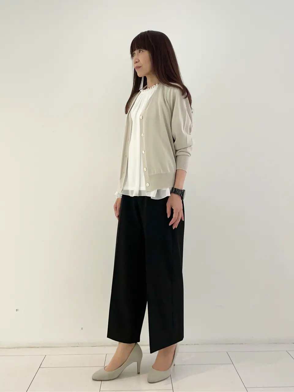 自由区 L スタッフ コーディネート画像