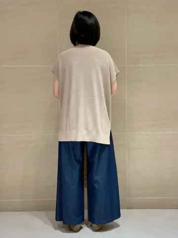 自由区 L 中島 コーディネート画像