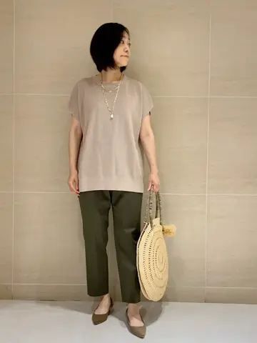 自由区 L 中島 コーディネート画像