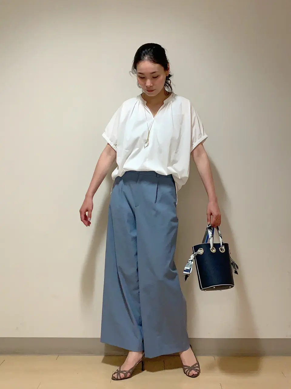 自由区 L 河野 コーディネート画像