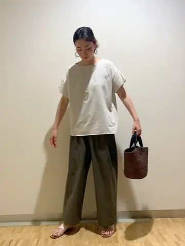 自由区 L 河野 コーディネート画像