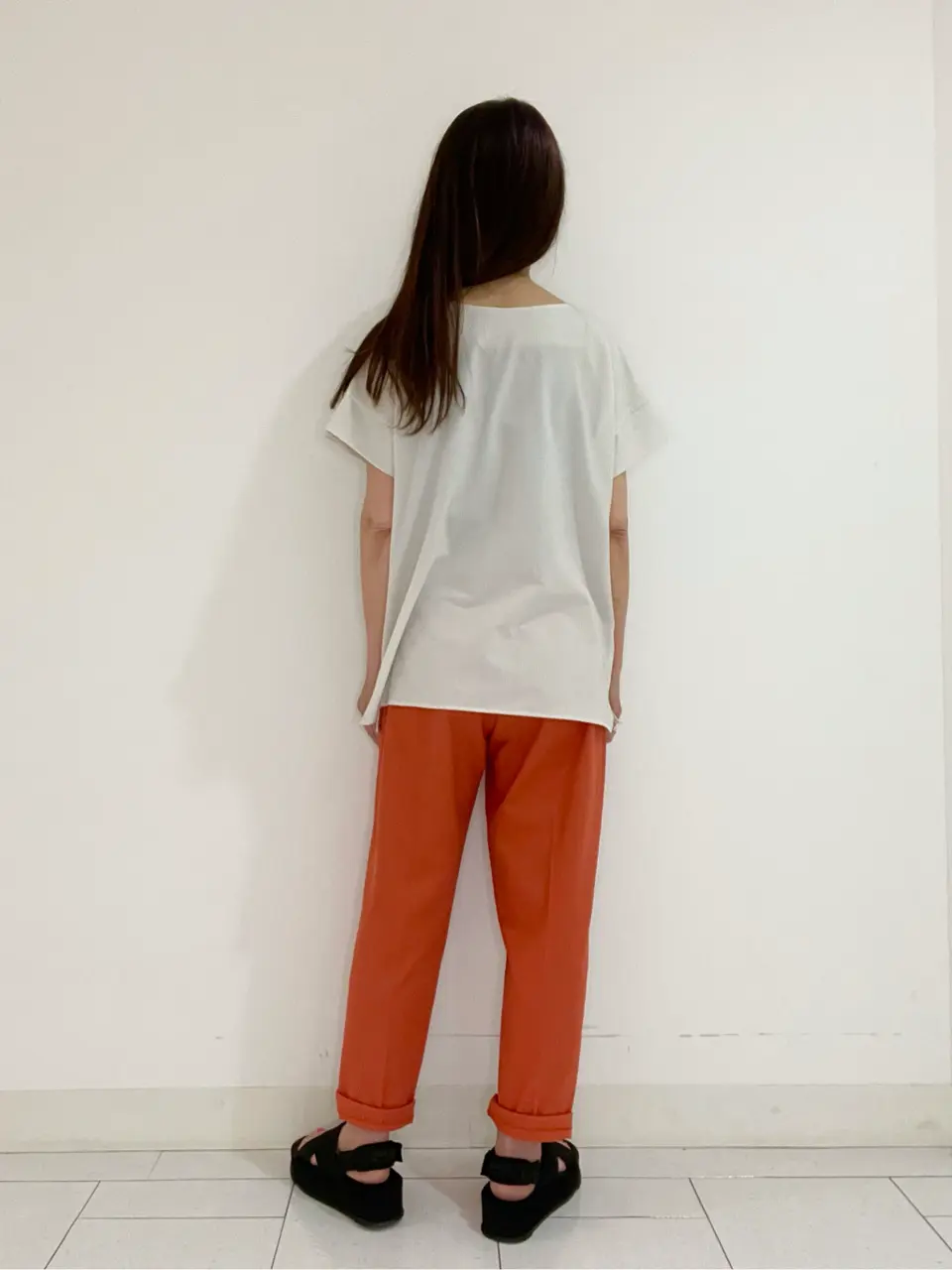 自由区 L スタッフ コーディネート画像