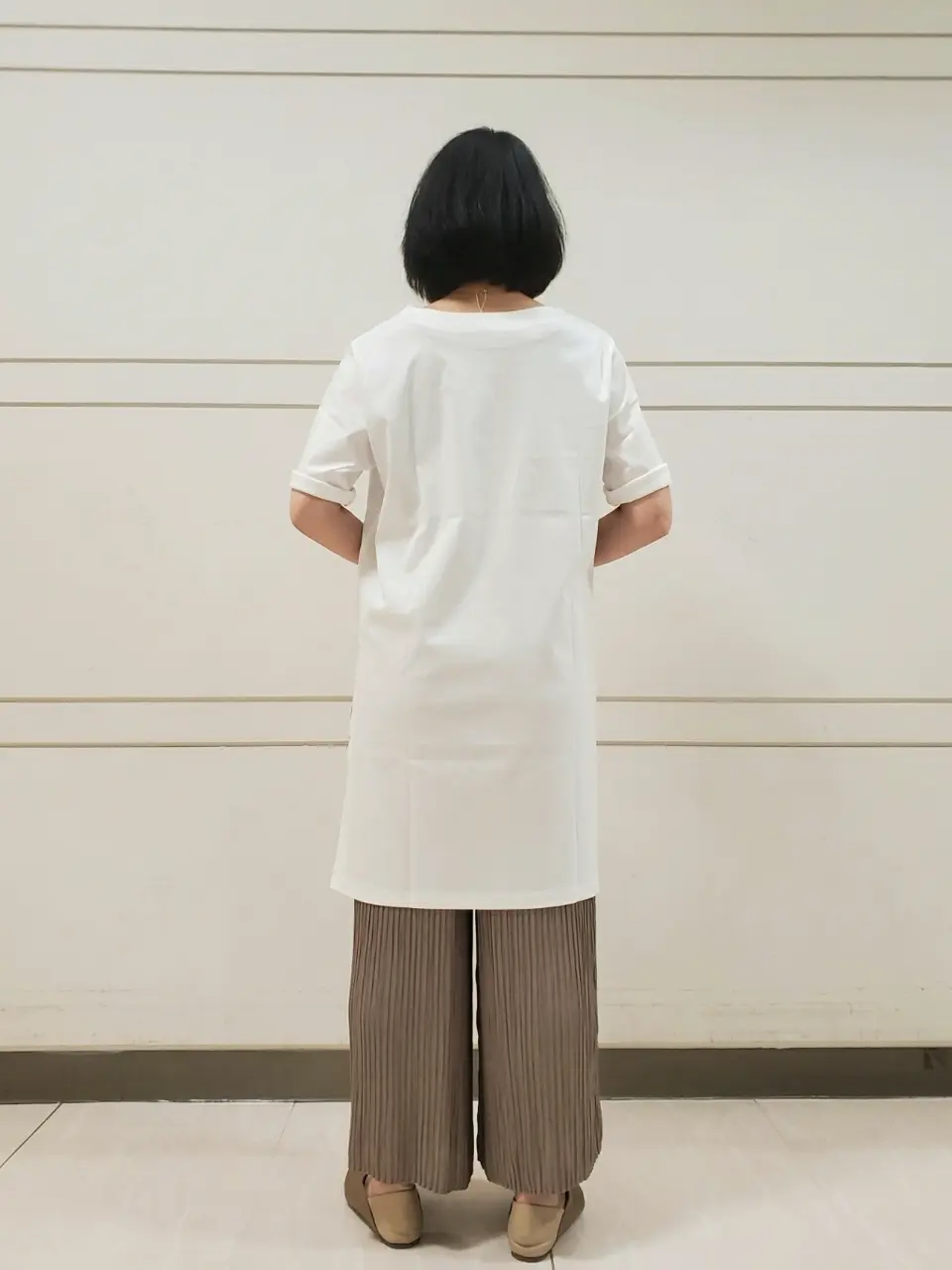 自由区 L スタッフ コーディネート画像