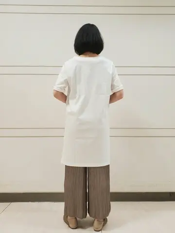 自由区 L スタッフ コーディネート画像