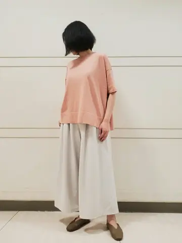 自由区 L スタッフ コーディネート画像