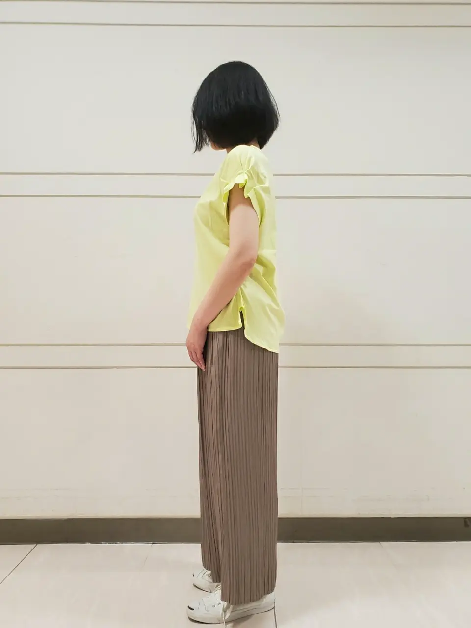 自由区 L スタッフ コーディネート画像