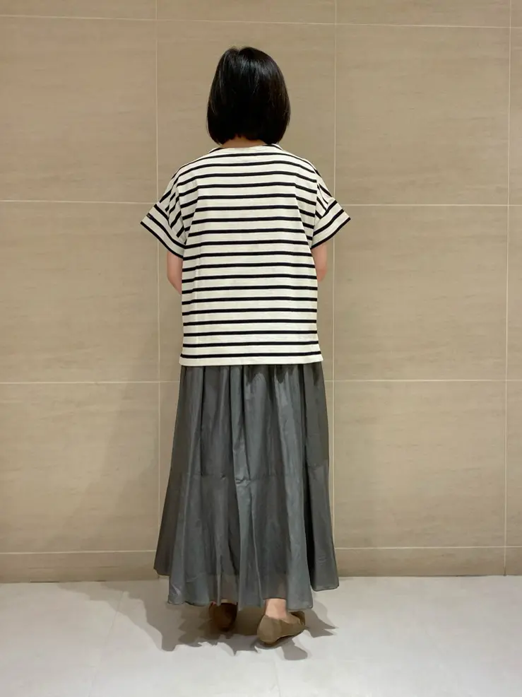 自由区 L 中島 コーディネート画像