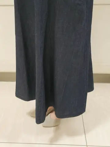 自由区 L スタッフ コーディネート画像