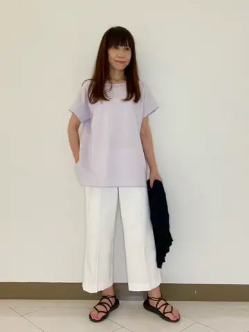 自由区 L スタッフ コーディネート画像