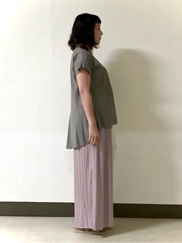 自由区 L 土居 コーディネート画像