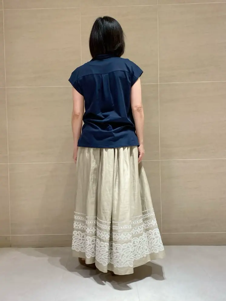 自由区 L 中島 コーディネート画像