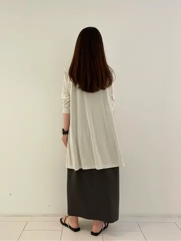 自由区 L スタッフ コーディネート画像