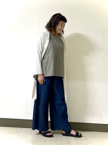 自由区 L 土居 コーディネート画像