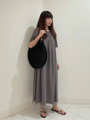 自由区 L スタッフ コーディネート画像