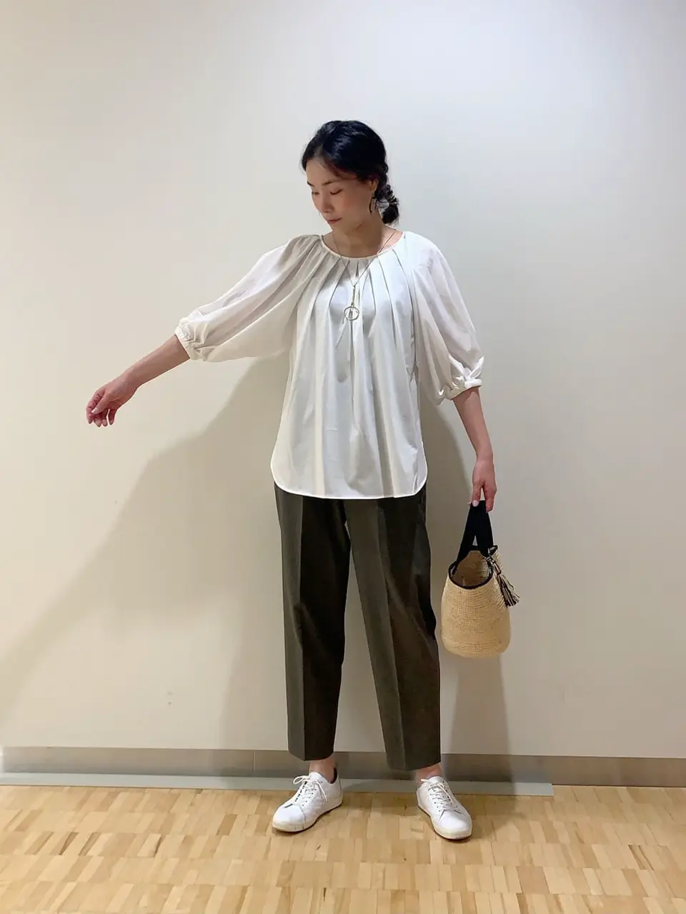 自由区 L 河野 コーディネート画像