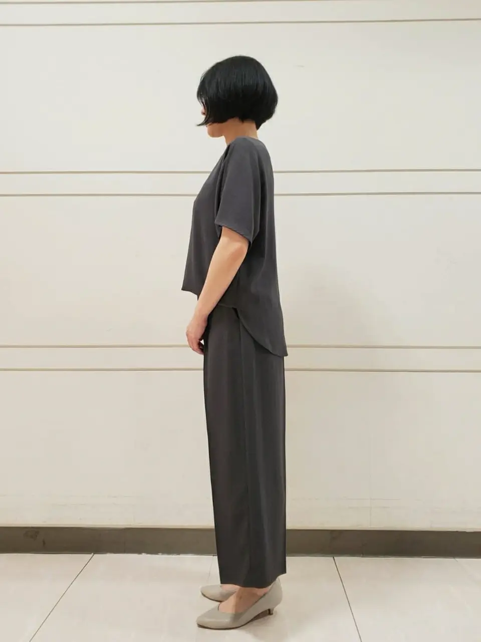 自由区 L スタッフ コーディネート画像