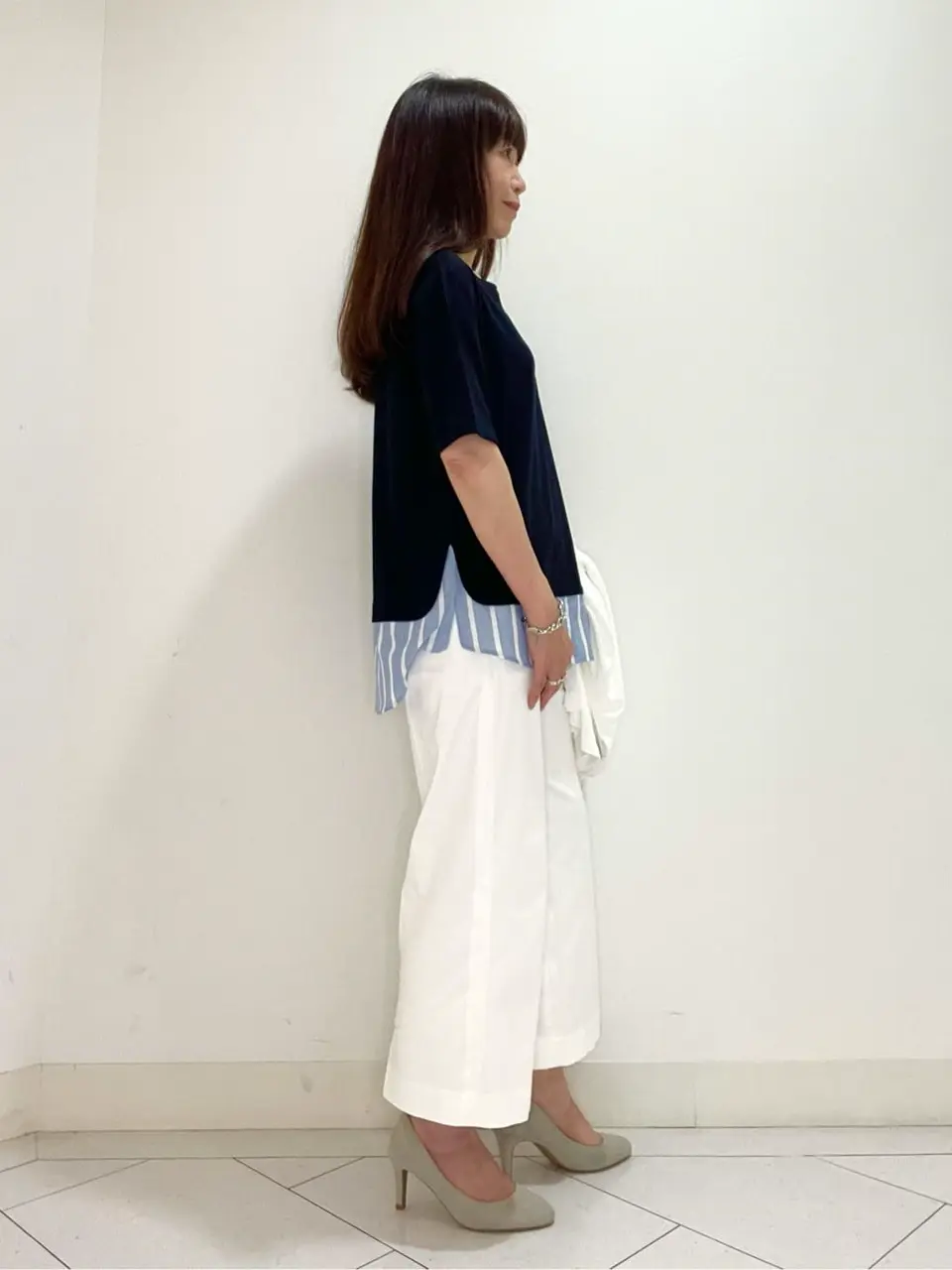 自由区 L スタッフ コーディネート画像