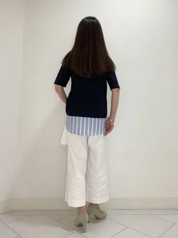 自由区 L スタッフ コーディネート画像