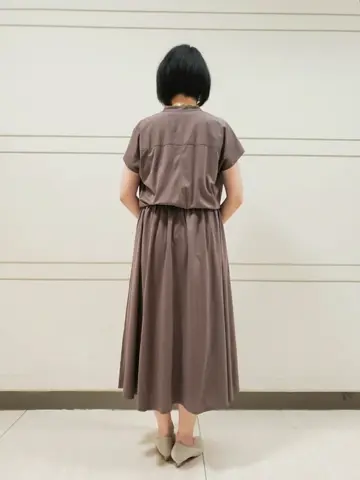 自由区 L スタッフ コーディネート画像