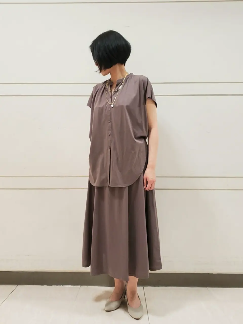 自由区 L スタッフ コーディネート画像