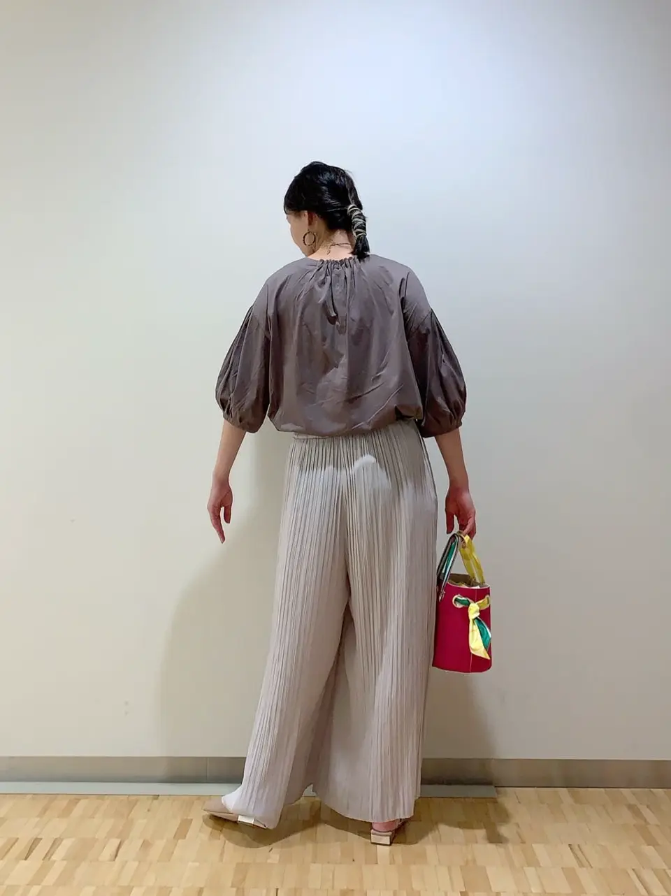 自由区 L 河野 コーディネート画像