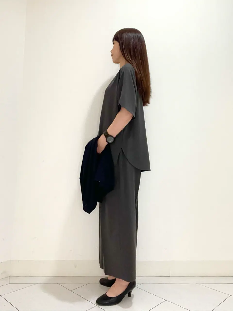 自由区 L スタッフ コーディネート画像