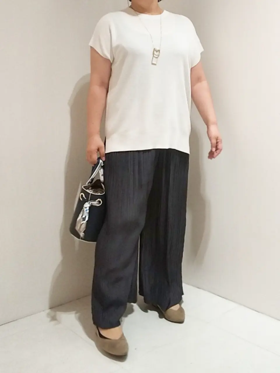 自由区 L 中村 コーディネート画像