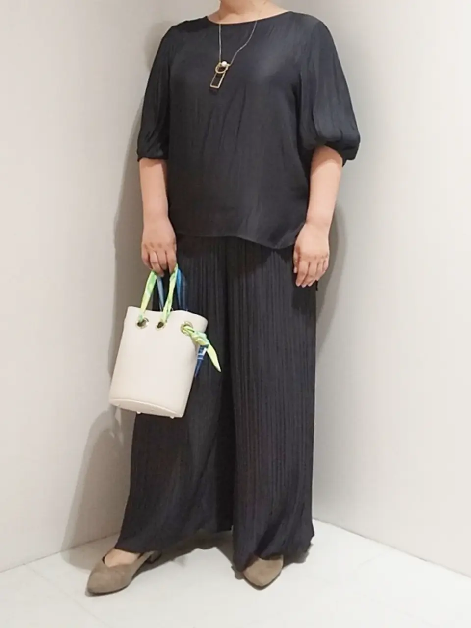 自由区 L 中村 コーディネート画像