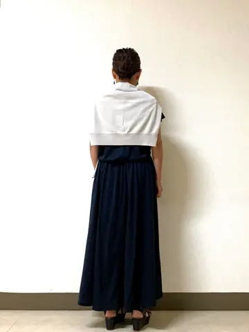 自由区 L 坂本 コーディネート画像