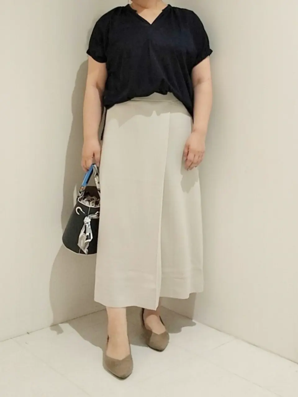 自由区 L 中村 コーディネート画像