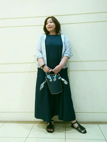 自由区 L 藤原 コーディネート画像